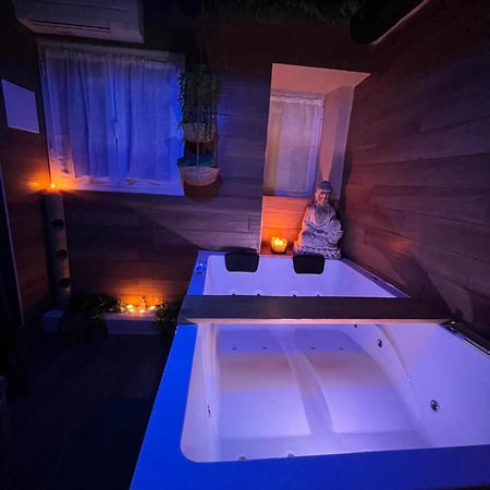 Le Balneo Jacuzzi Vieil Antibes Safranier Apartment Екстериор снимка
