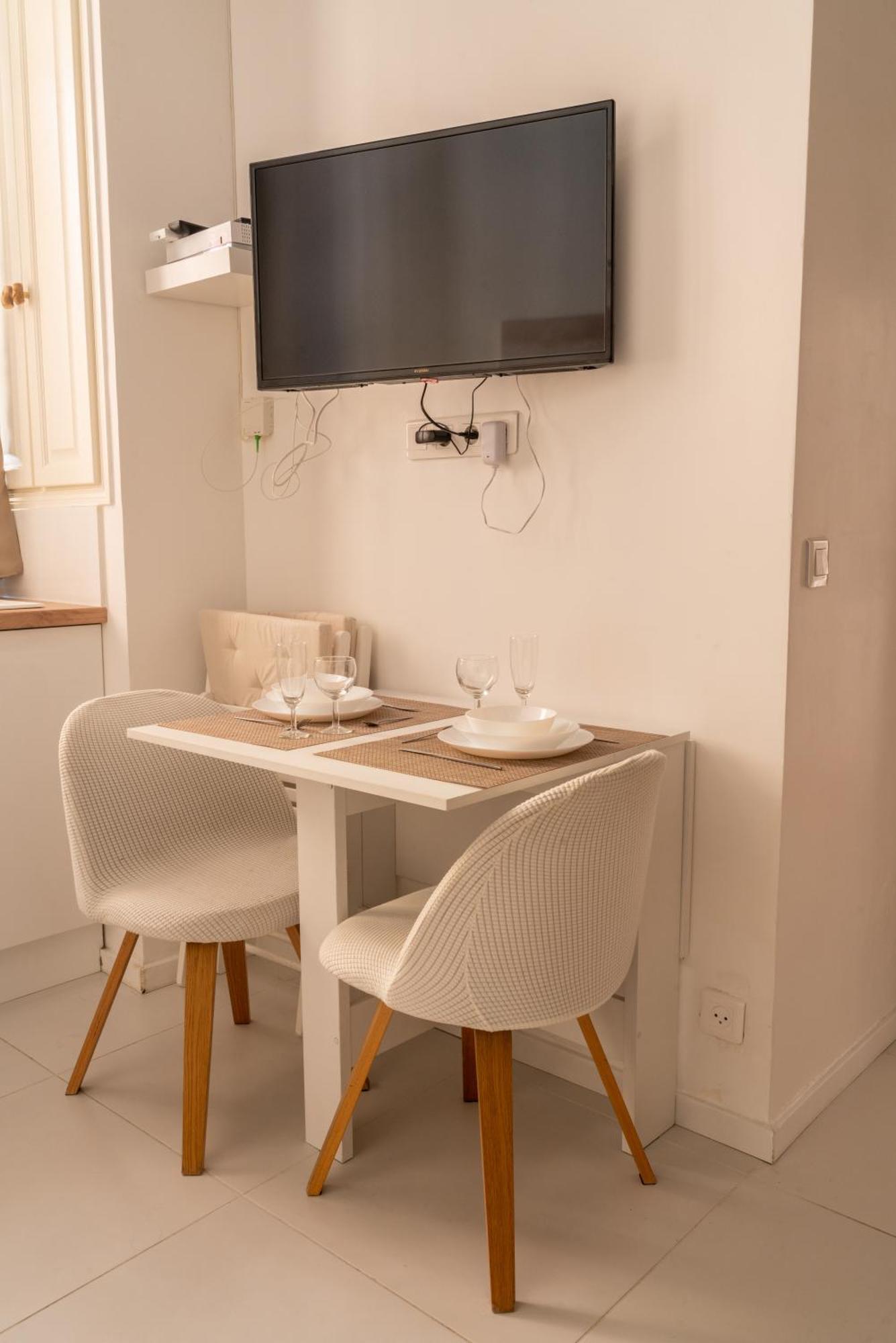 Le Balneo Jacuzzi Vieil Antibes Safranier Apartment Екстериор снимка